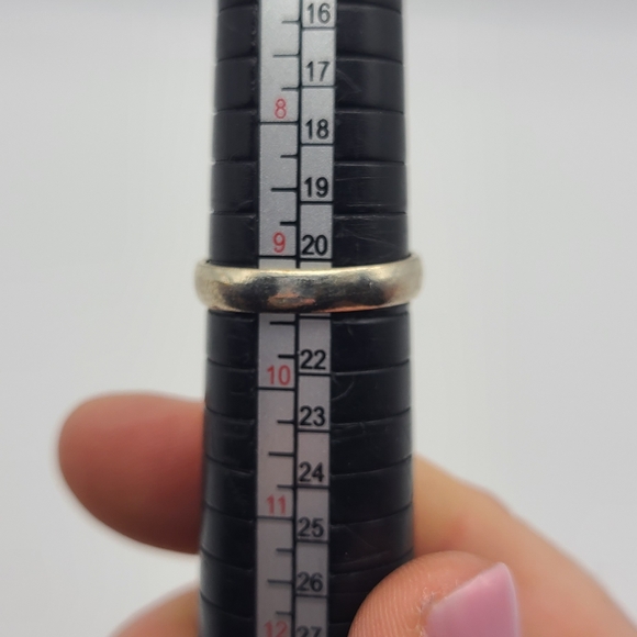 Lovely red crazy lace ring - Picture 3 of 5